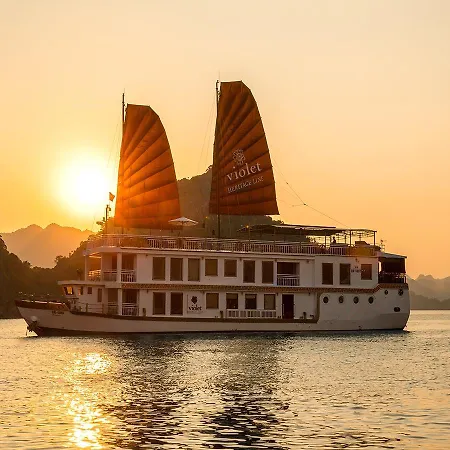 Heritage Line Violet Cruise - Halong Bay & Lan Ha Bay