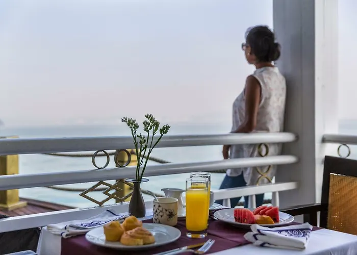 Heritage Line Violet Cruise - Bay & Lan Ha Bay 5*