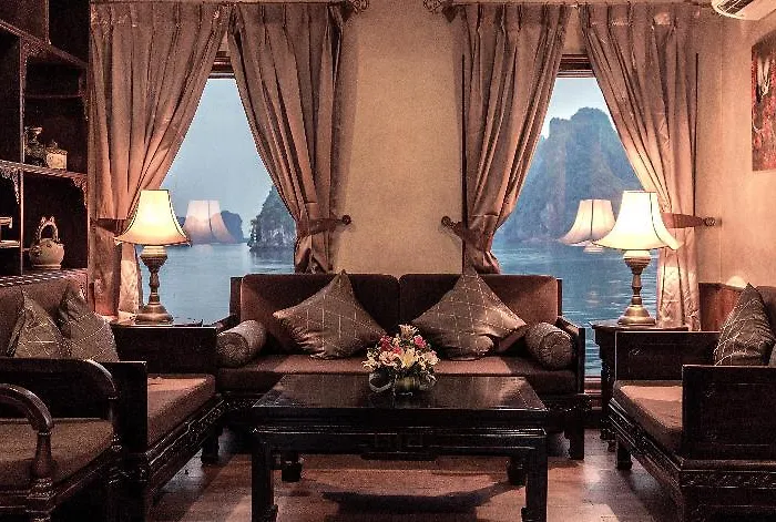 Heritage Line Violet Cruise - Bay & Lan Ha Bay  5*