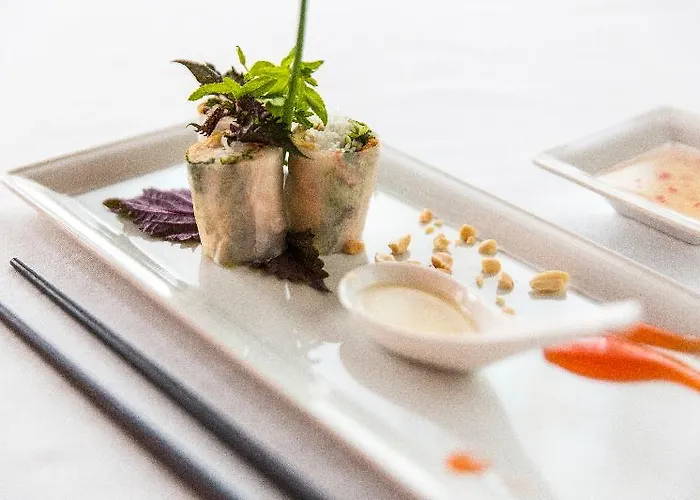 Heritage Line Violet Cruise - Bay & Lan Ha Bay 5* Ha Long