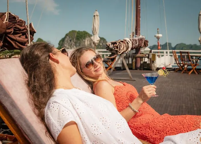  Heritage Line Violet Cruise - Bay & Lan Ha Bay 5*